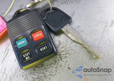 1996 Mercury Cougar Xr7 из США, поврежденный, VIN 1MELM6249TH637283